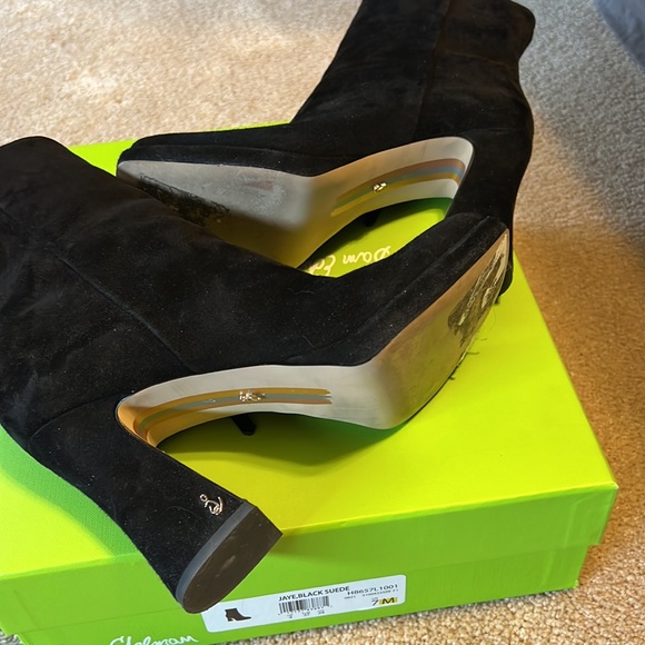 Excellent condition Sam Edelman, Jaye, Suede Boot - Picture 7 of 8